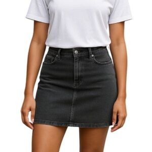 LEVIS Black Wash Denim Mini Jean Skirt Black Tab Stretch Western Baddie Size 31